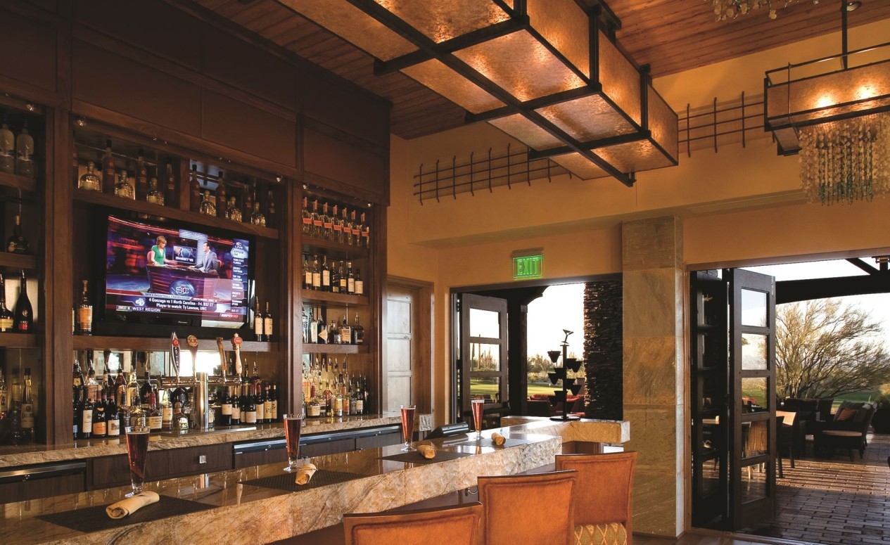 The bar at The Golf Club, just another perk for homeowners of the luxury Dove Mountain homes at The Ritz-Carlton Residences.